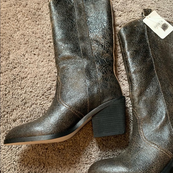 Donald pliner riot - Picture 2 of 8